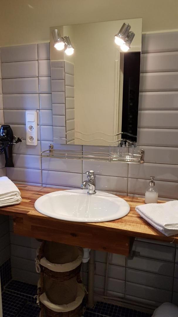Domaine Les Pradets Bed and Breakfast La Bourboule Rum bild
